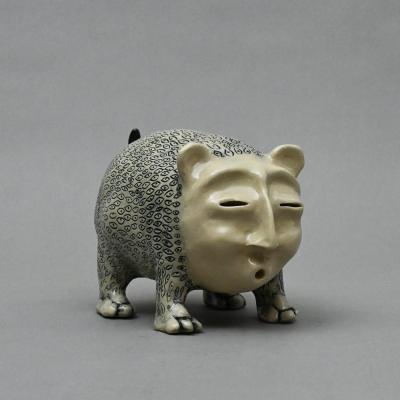 10.creature X White Stoneware 4x5x8in White Stineware