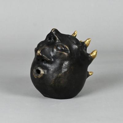 28. Creature Xxviii 5x6.6x7in Bronze