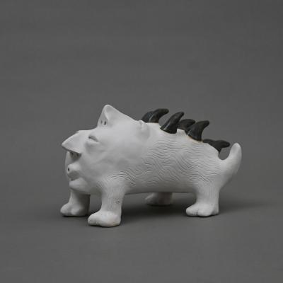 4 Creature Xiv 5.5x5.5x10 White Stoneware